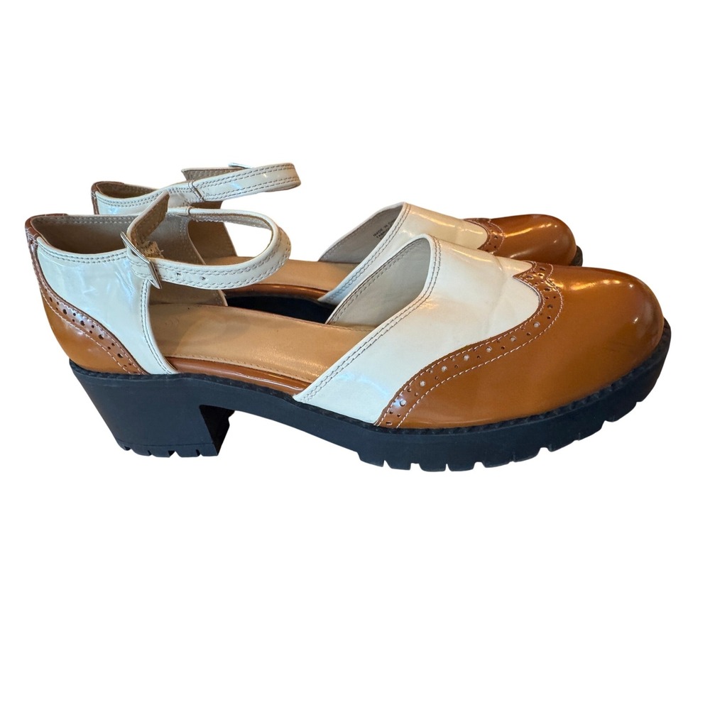 Urban Outfitters Brown Cream Spectator Wingtip Chunky Mary Jane Heels Size 9